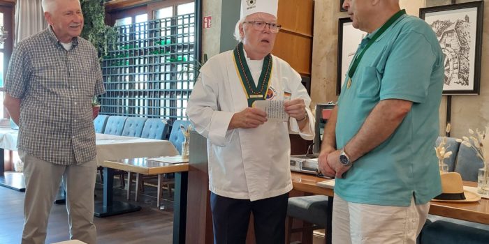 Gegrilltes und Goldmedaille in der Pfalz